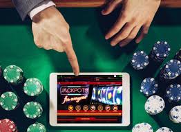 Slot o‘yinlarida mavsumiy aksiyalardan foydalaning yangi imkoniyatlar uchun eshiklar